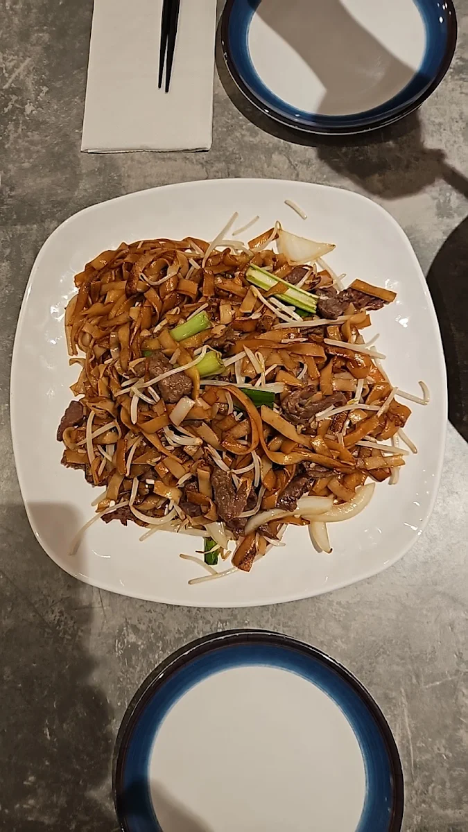 乾炒牛河, Golden Harbor Chinese Restaurant